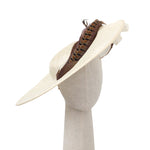 pamela berenice detalle pluma faisan