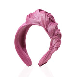 Diadema arrugada marina rosa para invitada